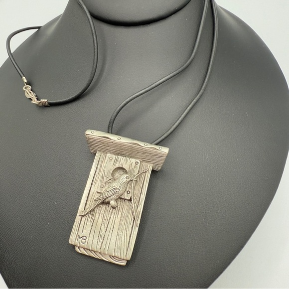 MB Signed Pewter Birdhouse Pendant Necklace - Vintage Hallmark - Picture 8 of 11